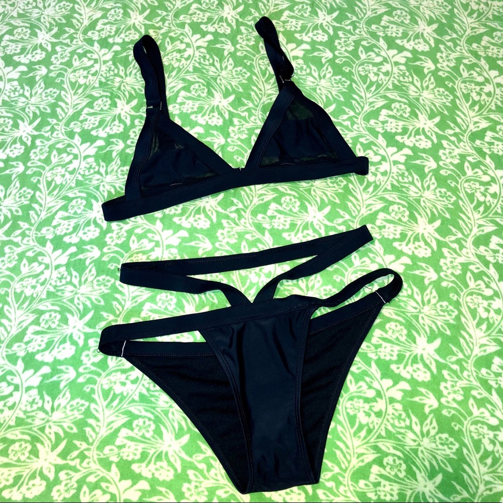 Black Bikini